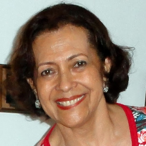 Carmen Angulo Photo 9