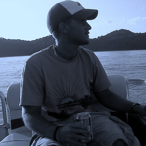 Russell Vaughn Photo 37