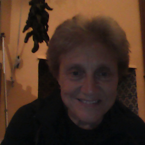 Penny Edwards Photo 6
