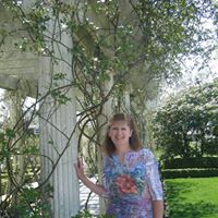 Paula Hogan Photo 37