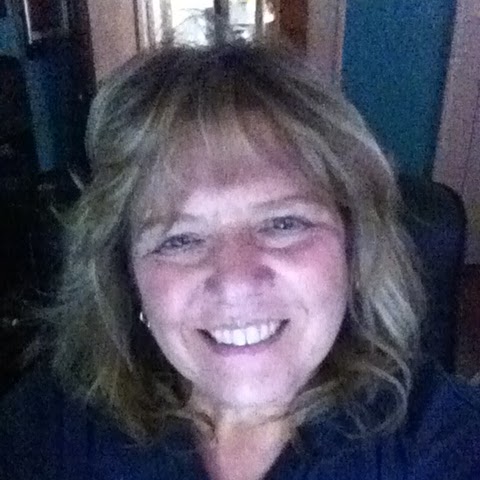 Connie Phillips Photo 16