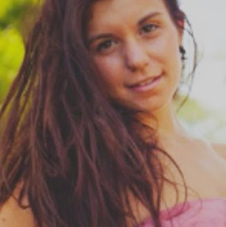 Jennifer Tanis Photo 17