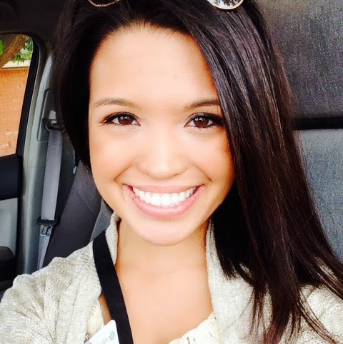 Amy Brewer Photo 27