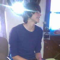 Nick Salinas Photo 32