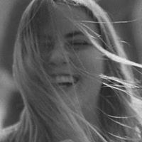 Connie Chapman Photo 17