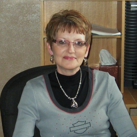 Julie Jenson Photo 13
