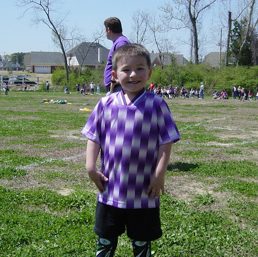 Christy Phillips Photo 7