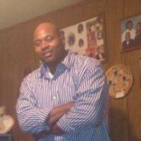 Dennis Strong Photo 36