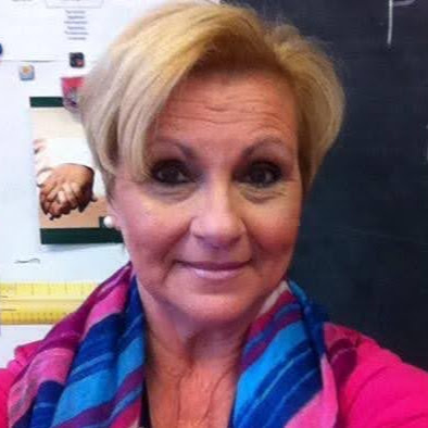 Linda Phillips Photo 32