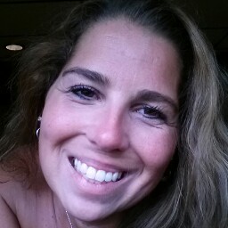 Stacey Robbins Photo 26