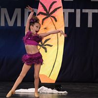 Suzanne Armstrong Photo 33