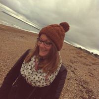Robyn Travers Photo 5