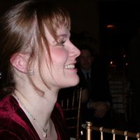 Leigh Hamilton Photo 5