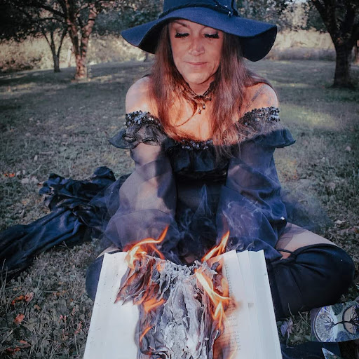 Robin Ray Photo 47