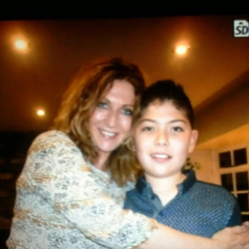 Linda Bennett Photo 30