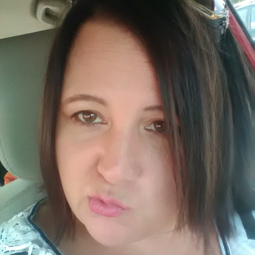 Michelle Shoemaker Photo 28