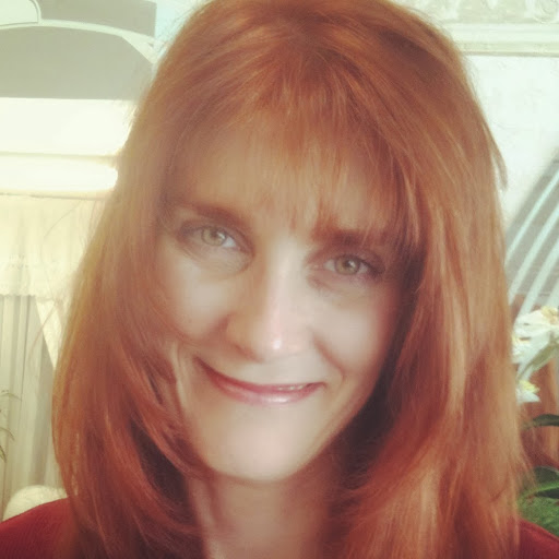 Elizabeth Laprade Photo 11
