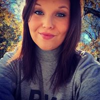 April Henson Photo 18