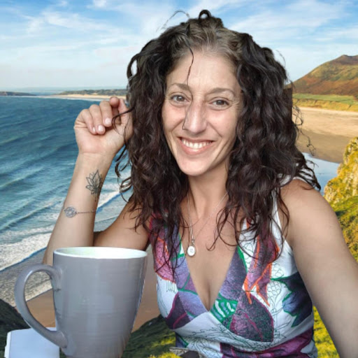 Mary Cabral Photo 26