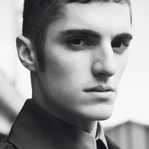 Clayton Scott Photo 28