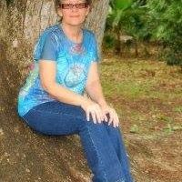 Vicki Crabtree Photo 31
