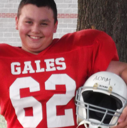 Adam Morales Photo 38