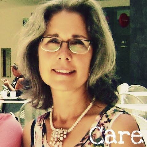 Carolyn Hanson Photo 44