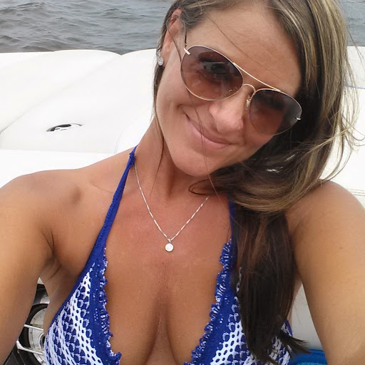 Kelli Powell Photo 38