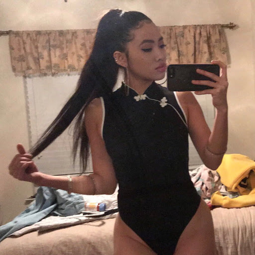Danielle Nguyen Photo 23