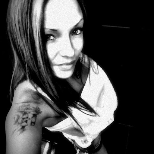 Nicole Root Photo 37