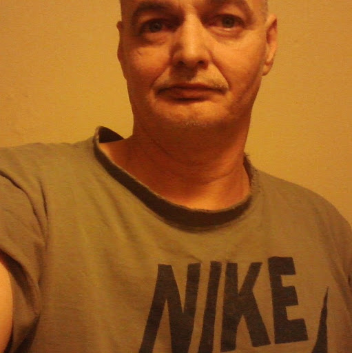 Kenneth Riley Photo 10