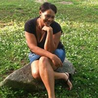 Rashida Clark Photo 8