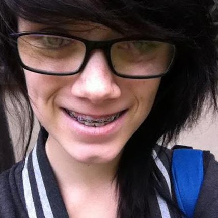 Elizabeth Lund Photo 8