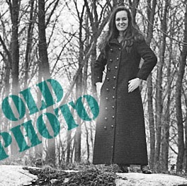 Dee Golden Photo 31
