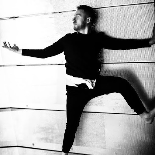Justin Walker Photo 50