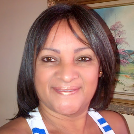 Ana Nieves Photo 37
