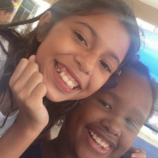 Madeline Sanchez Photo 35