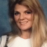Shelley Long Photo 17