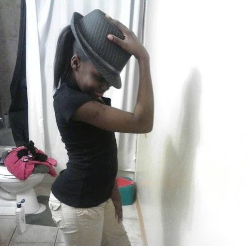 Danyell Johnson Photo 6