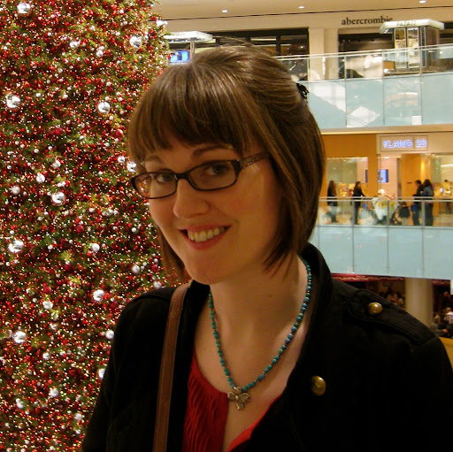 Elizabeth Melton Photo 35