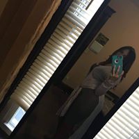 Lynda Diaz Photo 8