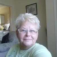 Sue Lee Photo 46