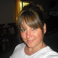 Dani Bell Photo 12