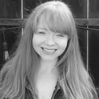 Alison Hunter Photo 21