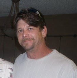 Robert Kelley Photo 39