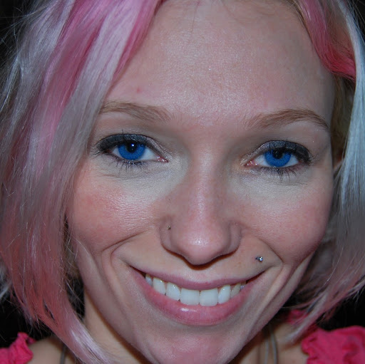 Kimberly Jewell Photo 39