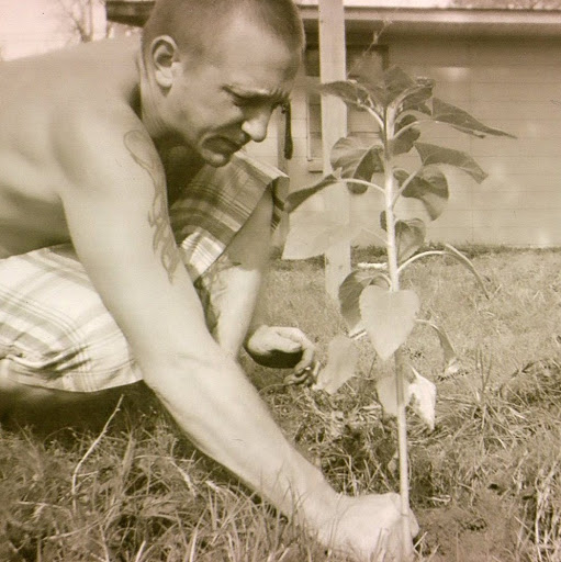 Charles Riley Photo 39