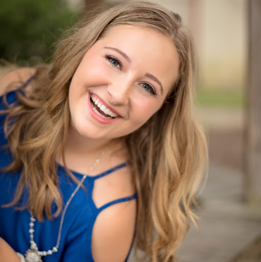 Alyssa Nelson Photo 31
