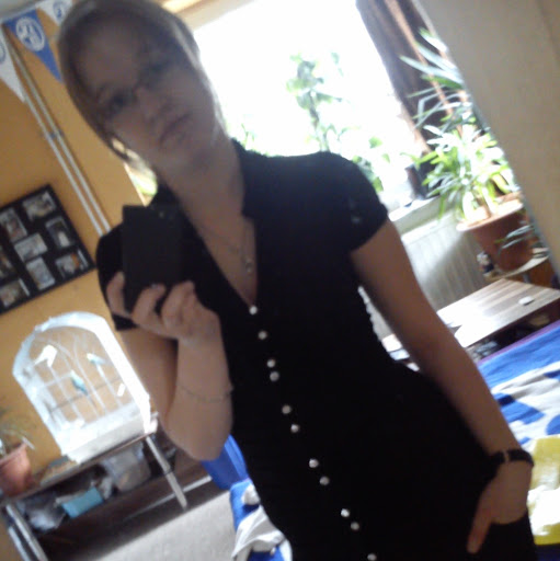 Sabrina Conner Photo 27