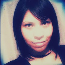 Elizabeth Valdez Photo 33